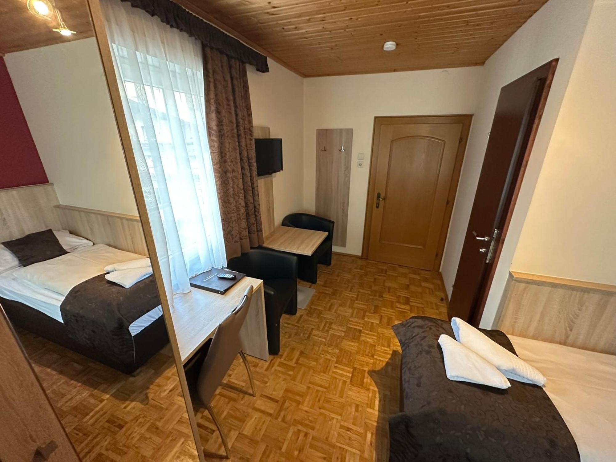 רנווג Hotel-Landgasthof Katschtalerhof מראה חיצוני תמונה